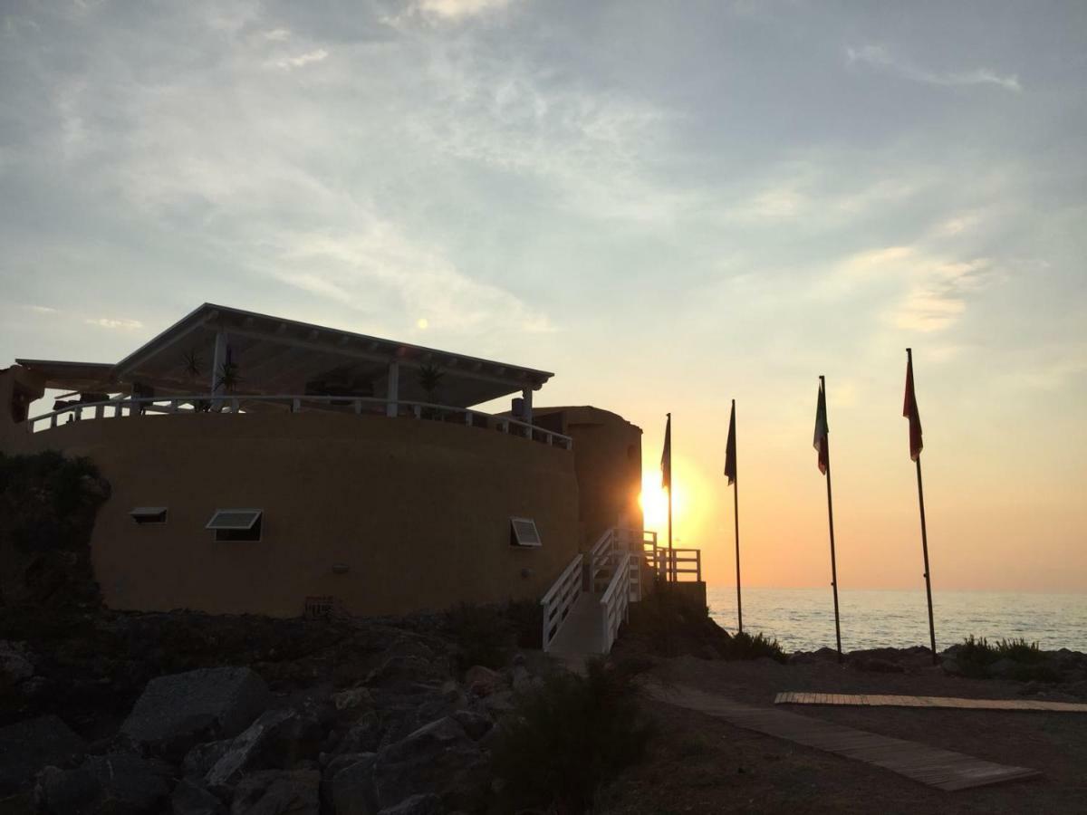 L'Oasi Di Giorgia Bed and Breakfast Cittadella del Capo Buitenkant foto