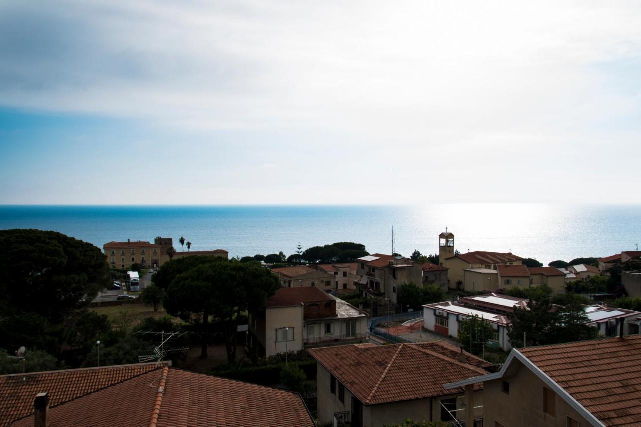 L'Oasi Di Giorgia Bed and Breakfast Cittadella del Capo Buitenkant foto